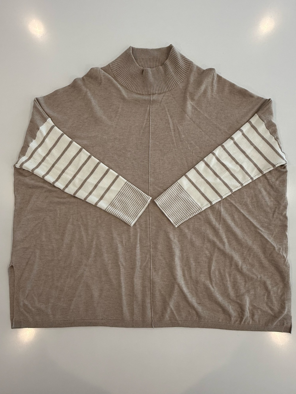 Jones New York Women's XL Sandstone & Ivory Long Sleeve Mock Turtleneck Sweater